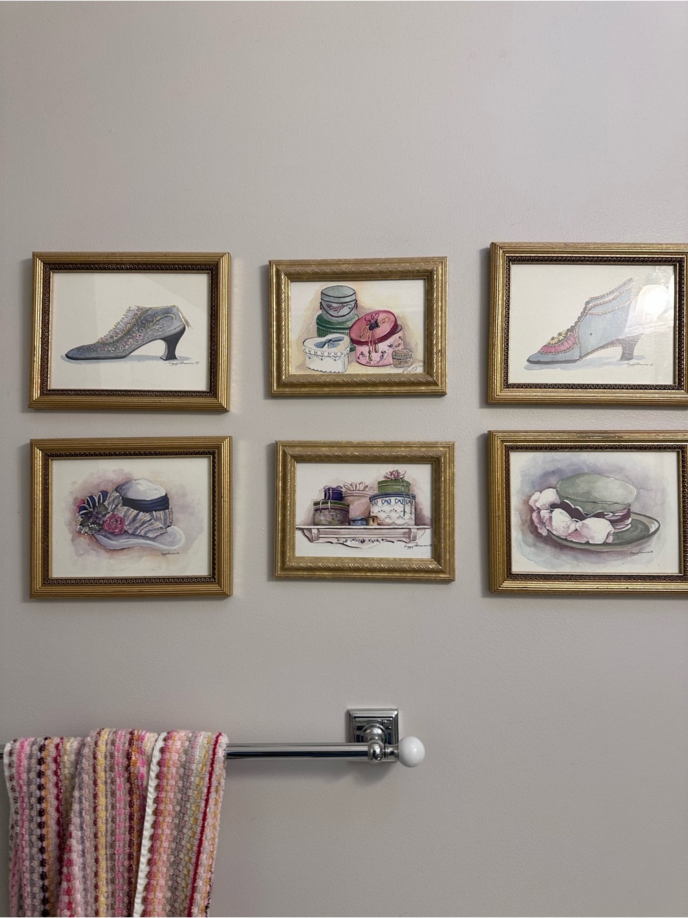 Set of 6 Framed Vintage Vibe Fashion Watercolor Prints - Pastel Pink & Green - Picture 1 of 7